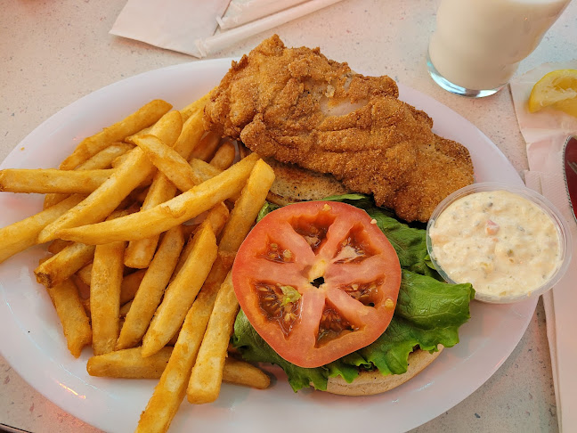 Scenic 90 Cafe - Hospitality and gastronomy