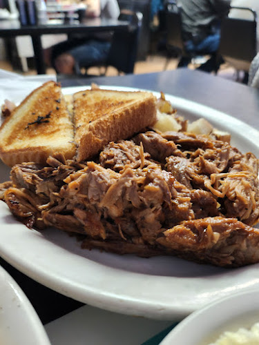 2200 N Central St, Knoxville, TN 37917