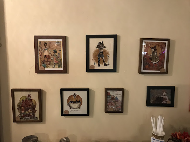 Common Ground Coffee House - Hospitality and gastronomy