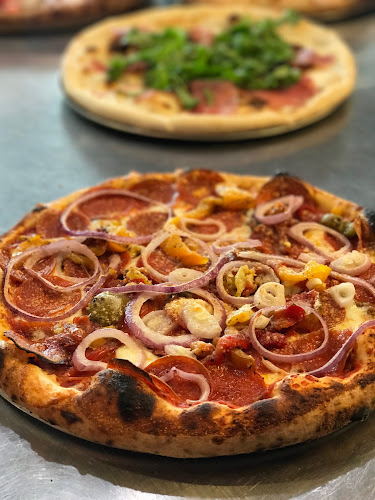 Opinii despre Billy Bricks - Lombard Yorktown în Lombard - Hospitality and gastronomy