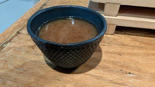 Tanoshi Sushi Sake Bar