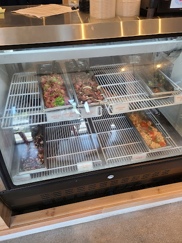 Paradise Poke Hawaii - Nuuanu - Hospitality and gastronomy