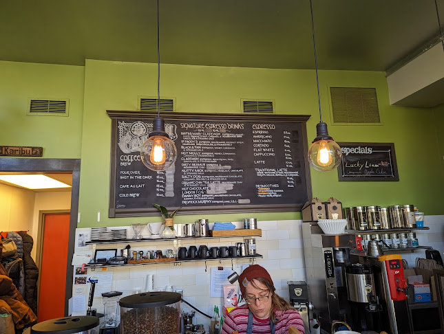 Claddagh A Wee Shop - Hospitality and gastronomy