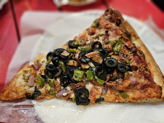 231 W 46th St, New York, NY 10036