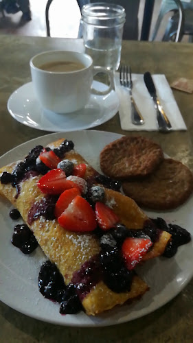 Opinii despre Café Topes în Carlsbad - Hospitality and gastronomy