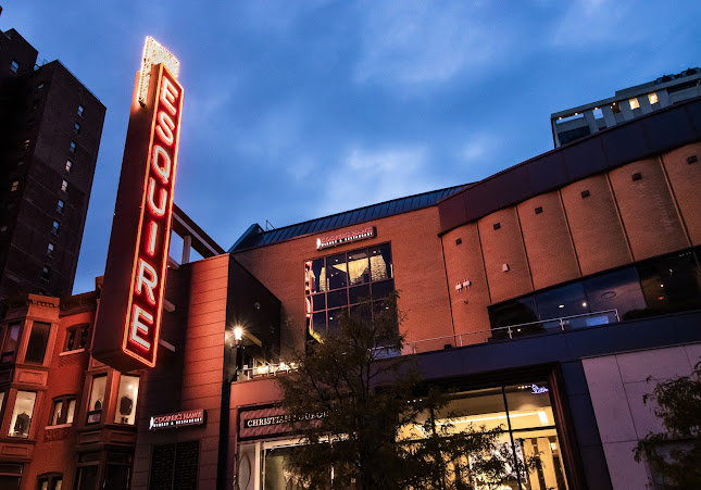 Esquire by Cooper's Hawk - Hospitality and gastronomy