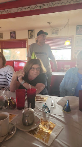 Niles Grill Diner - Hospitality and gastronomy