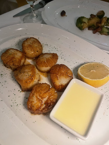 9680 Wilshire Blvd, Beverly Hills, CA 90212, United States