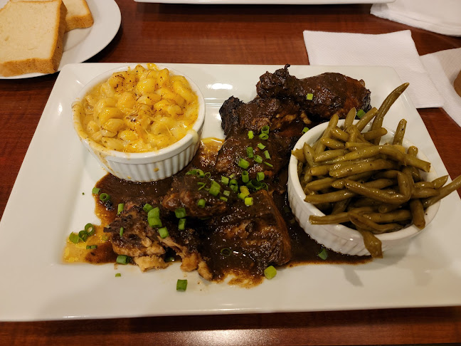 406 N Telegraph, Pontiac, MI 48341