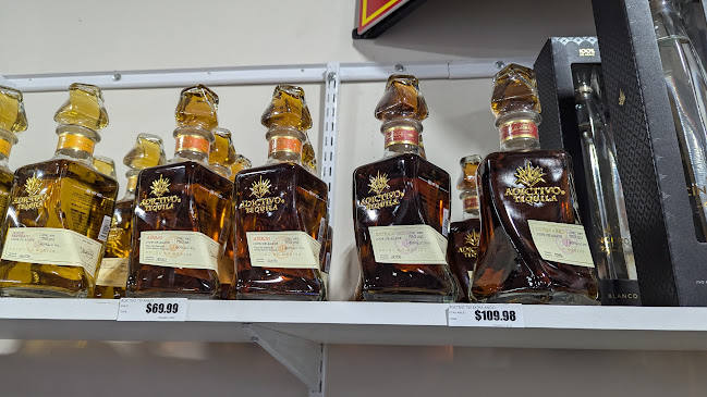 Comentarii opinii despre UNCORKED