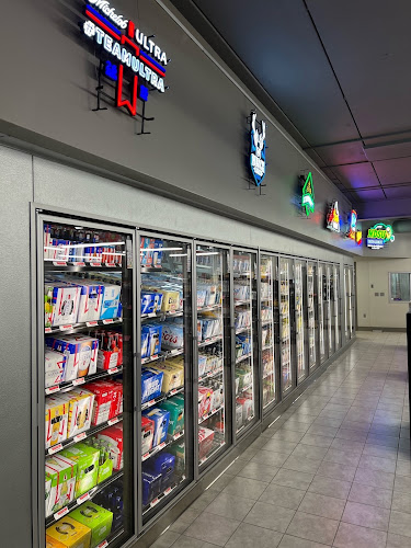 Simy's Bottle Shop - Hospitality and gastronomy