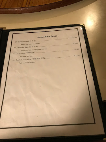 207 Iberville Dr, Biloxi, MS 39531