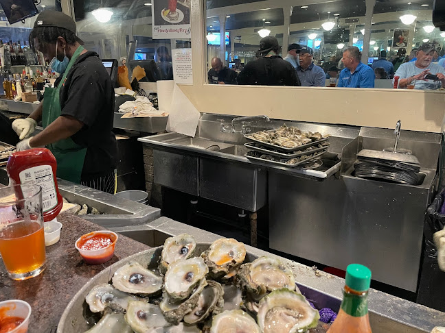 Felix's Restaurant & Oyster Bar - New Orleans