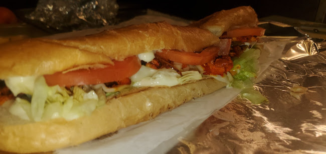 Opinii despre Crown Fried Chicken în Bridgeport - Hospitality and gastronomy