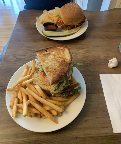 Comentarii opinii despre Subculture