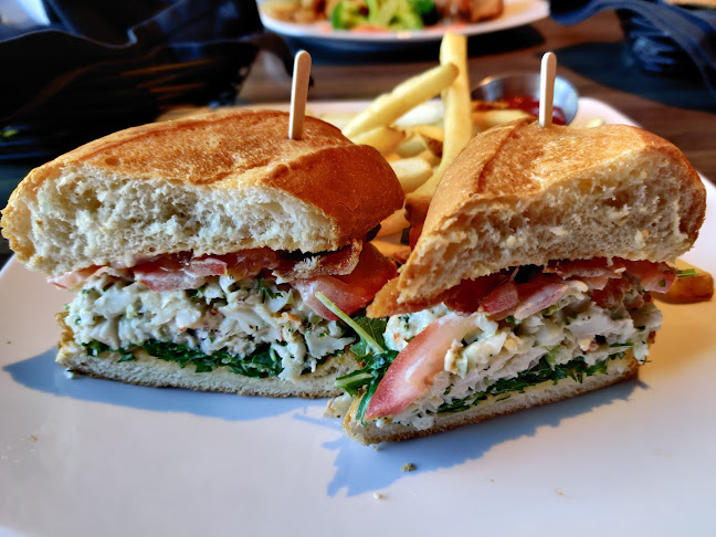 Ocean Bar