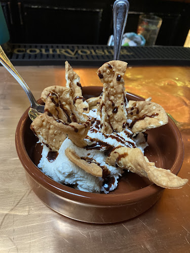 Comentarii opinii despre Henry’s