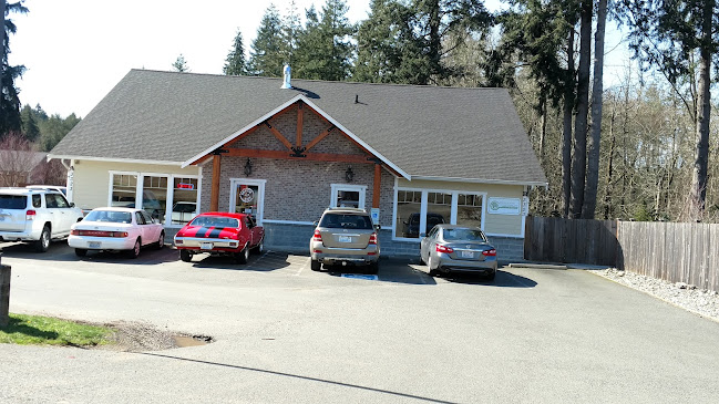 3323 S Bay Rd NE, Olympia, WA 98506