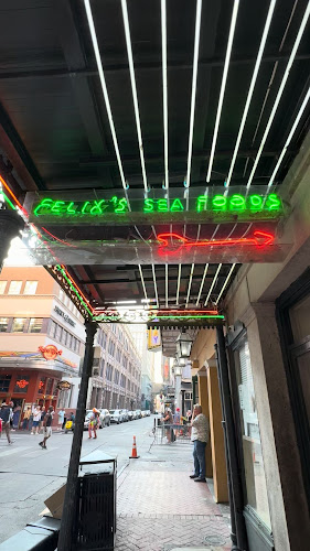 Comments and reviews of Felix's Restaurant & Oyster Bar