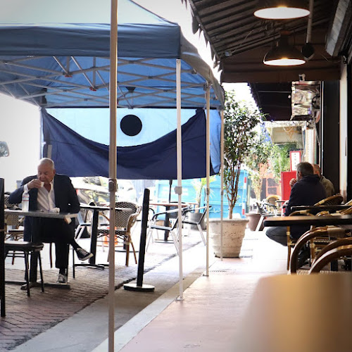 Garo's Deli - Los Angeles