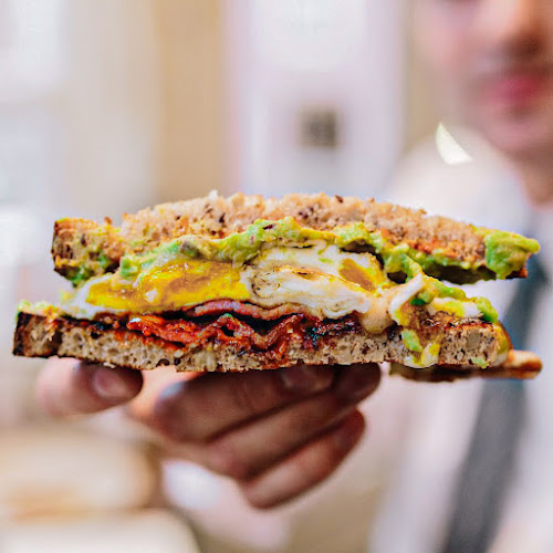 Mike & Patty's Bay Village - Boston