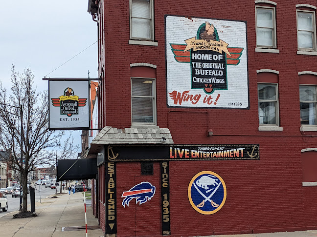 Frank & Teressa's Anchor Bar