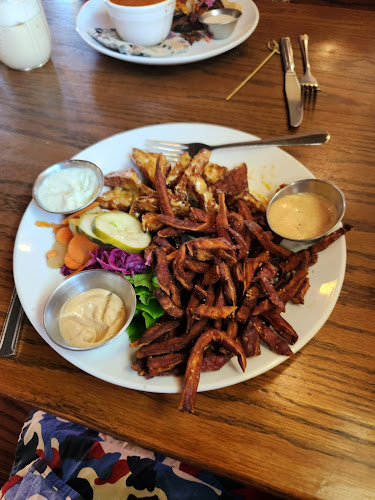 Trumpet Blossom Cafe - Hospitality and gastronomy