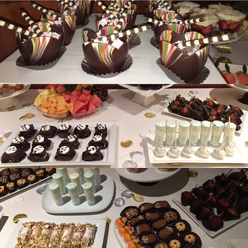 Mia's Bakery & Coffee Shop