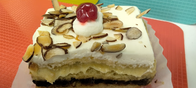 Comentarii opinii despre A & L Bakery and Cafe