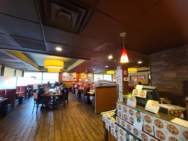 Denny's - Hospitality and gastronomy