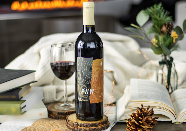 Comentarii opinii despre Esquire by Cooper's Hawk