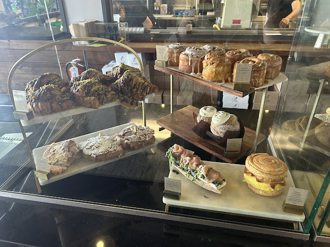 4048 W Kennedy Blvd, Tampa, FL 33609