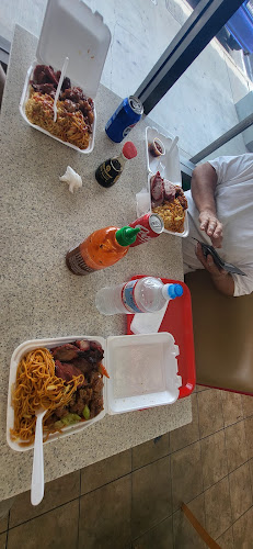 14337 S Inglewood Ave, Hawthorne, CA 90250