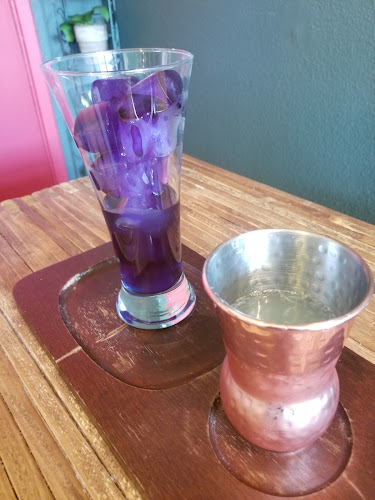 Makario Coffee Roasters - Everett