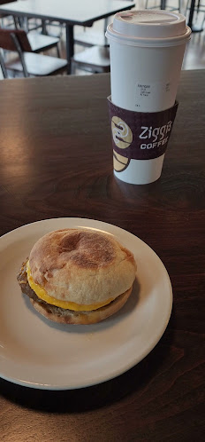 Opinii despre Ziggi's Coffee în Katy - Hospitality and gastronomy