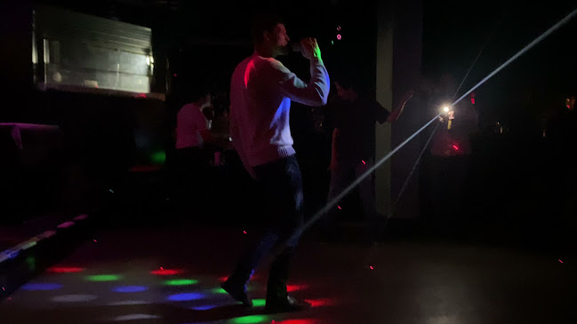 White Horse Inn - Oakland