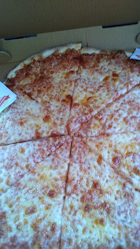 Gino’s Pizza - Hospitality and gastronomy