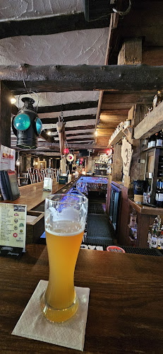 Comentarii opinii despre The Fox & Hounds Restaurant & Tavern