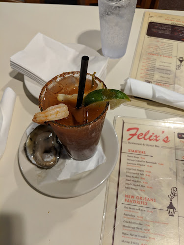 Felix's Restaurant & Oyster Bar Open Times