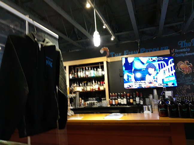 Comentarii opinii despre The Fish Peddler Restaurant on Foss Waterway