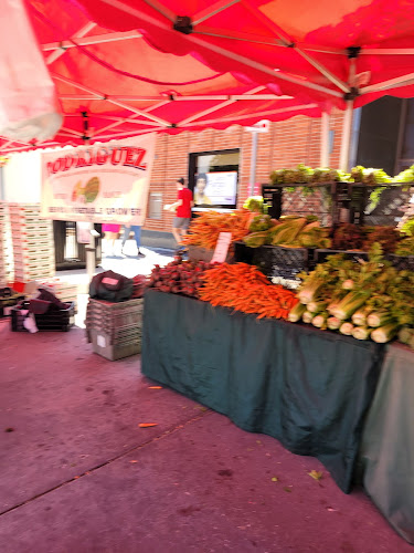 San Carlos Farmers' Market - Hospitality and gastronomy