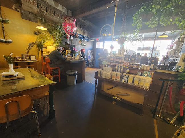 Pour @ 322 Coffee - Hospitality and gastronomy