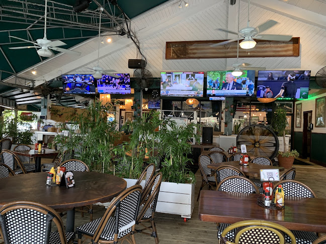 E.R. Bradley's Saloon - Hospitality and gastronomy