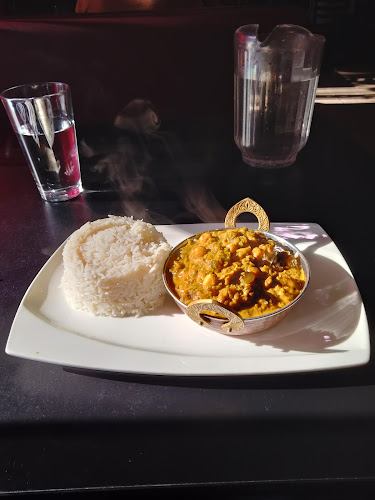 1905 Capitol Ave, Sacramento, CA 95811