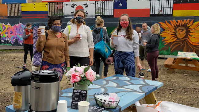 Es Cafe Lounge - Hospitality and gastronomy