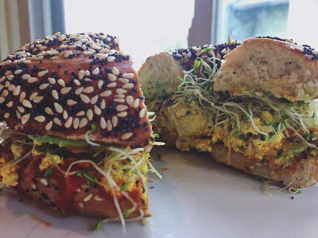 Opinii despre College Grounds Cafe în Columbia - Hospitality and gastronomy