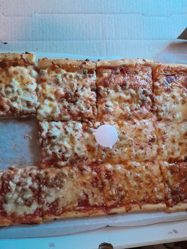 4903 Mahoning Ave, State Rd NW, Warren, OH 44483