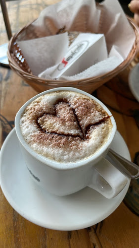 1800 N Bayshore Dr CP2, Miami, FL 33133, United States