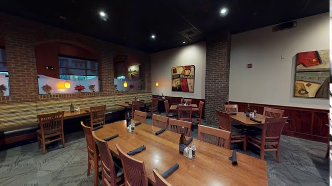 Opinii despre Red Rocks Cafe: Birkdale Village în Huntersville - Hospitality and gastronomy