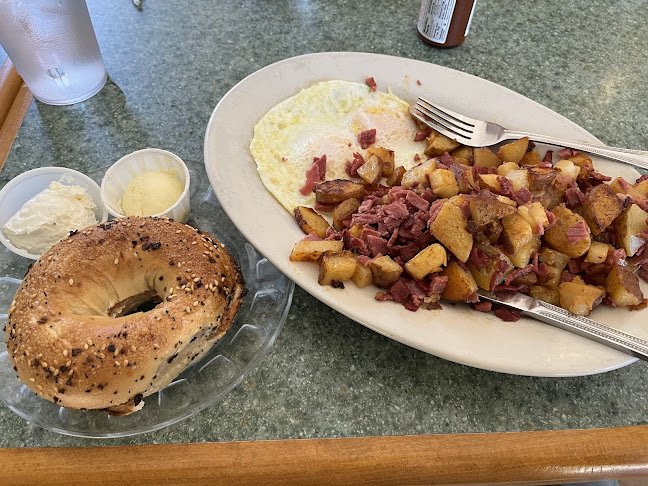 Mariah's Westwind Restaurant - San Marcos